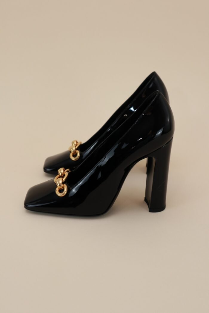 Saint Laurent Patent Chain Pumps – Size 37 - Image 3