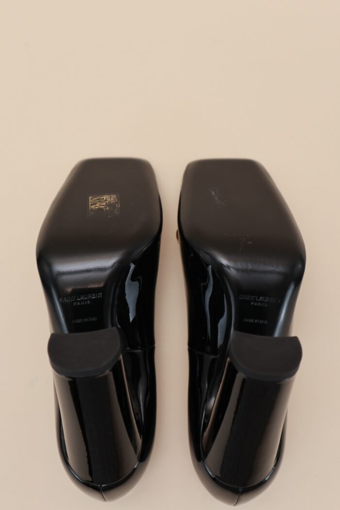 Saint Laurent Patent Chain Pumps – Size 37 - Image 6