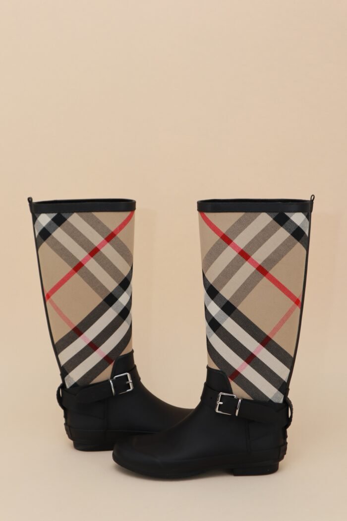 Burberry Nova Check Rain Boots – Size 37 - Image 2