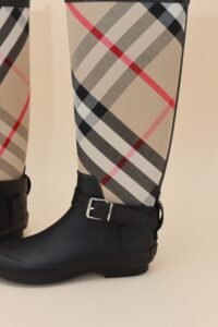 Burberry Nova Check Rain Boots – Size 37 - Image 3