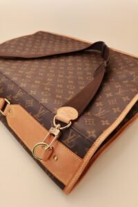 Louis Vuitton Monogram Garment Bag - Image 9