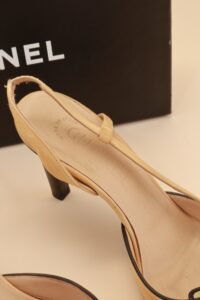 Vintage Chanel Slingback Pumps - EU 36 - Image 5