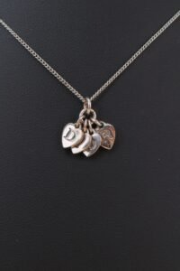 Christian Dior Vintage Heart Charm Necklace - Image 4