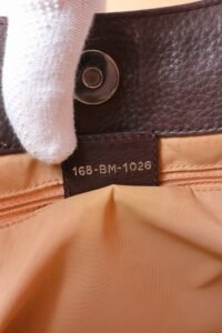 Dior Diorissimo Multi-Pocket Shoulder Bag - Image 12