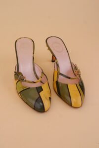 Emilio Pucci Vintage Patent Leather Mules – EU 36 - Image 4