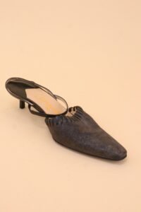 Vintage Chanel Grey Leather Slingback Sandals - 36