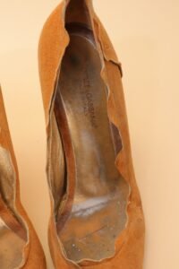 Dolce & Gabbana "Pocahontas" Suede Pumps – 39.5 - Image 7