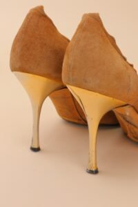 Dolce & Gabbana "Pocahontas" Suede Pumps – 39.5 - Image 8