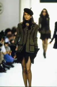 Chanel F/W 1991 “Hip Hop” runway jacket – FR 38 - Image 7