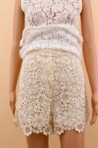 Dolce & Gabbana floral guipure lace shorts – IT 42 - Image 5